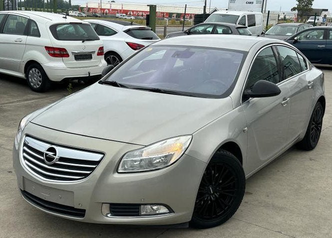 Opel Insignia Cosmo 2L Diesel, Autos, Opel, Entreprise, Achat, Insignia, ABS, Phares directionnels, Régulateur de distance, Airbags