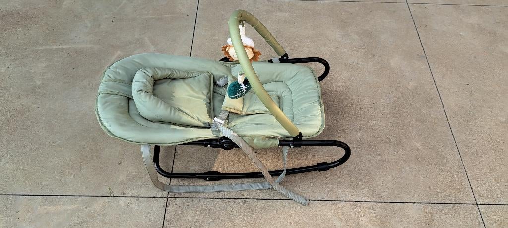 Tryco Lion Leo groen wipstoel met speelboog, Kinderen en Baby's, Wipstoeltjes, Zo goed als nieuw, Wipstoel, Overige merken, Met gordel(s) of riempje(s)