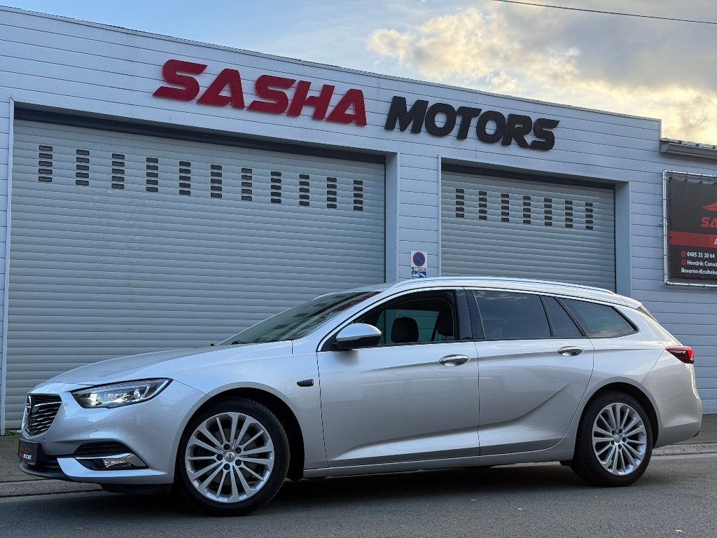 Opel Insignia Tourer 1.5 Benzine Automaat | 12MGarantie, Auto's, Dealer onderhouden, Stof, Lichtsensor, Bedrijf