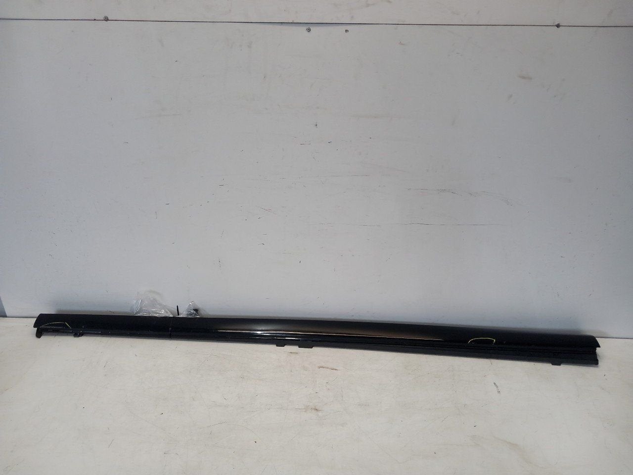 Sideskirt links Audi A3, Onderdelen@venauto.nl, Van der Ven Autorecycling B.V., Ettenseweg 76, 4706 PB Roosendaal, The Netherlands