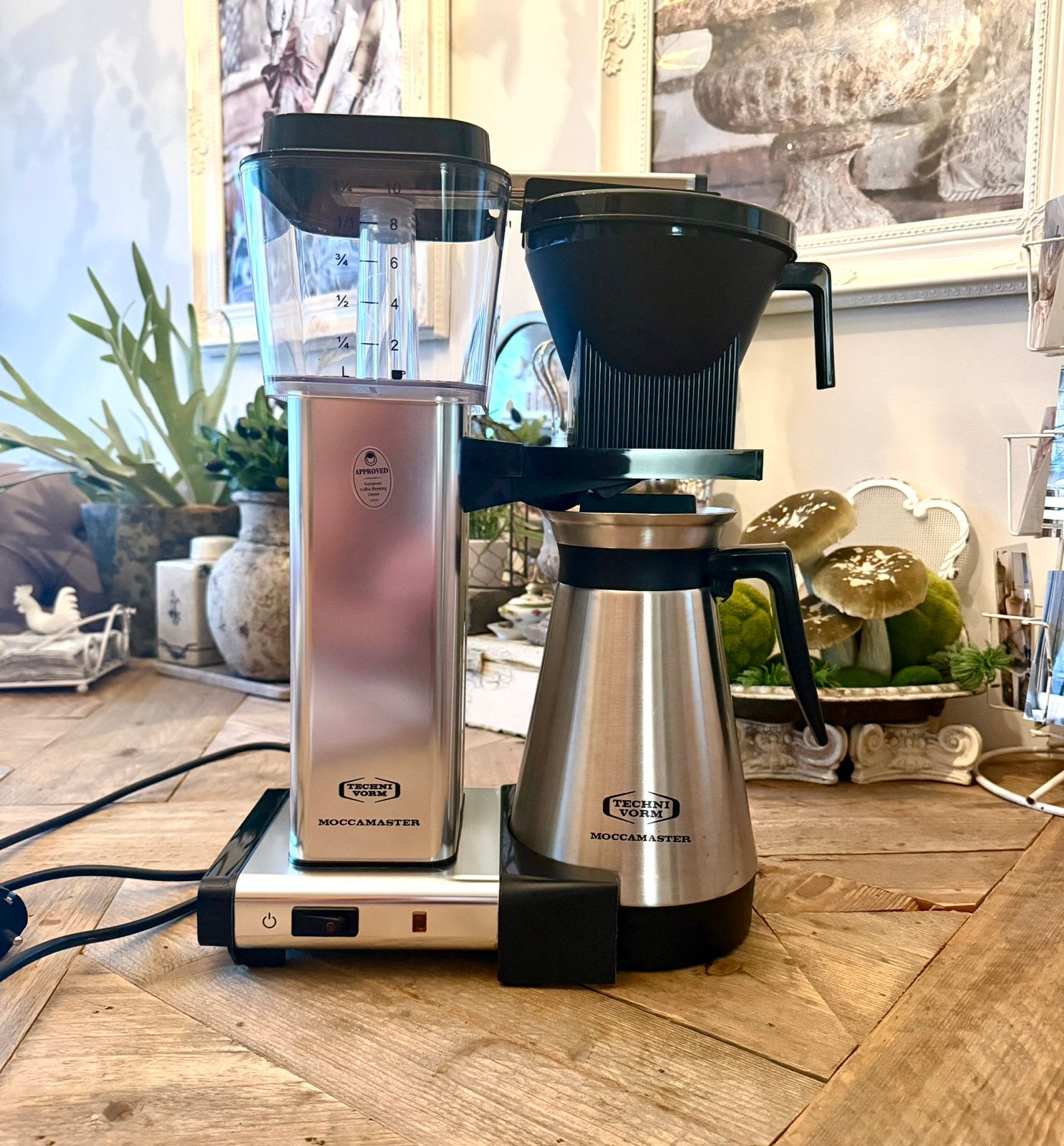 Technivorm Moccamaster KBGT - Cafetière filtre !, Electroménager, Café moulu, Enlèvement ou Envoi, Comme neuf, Cafetière