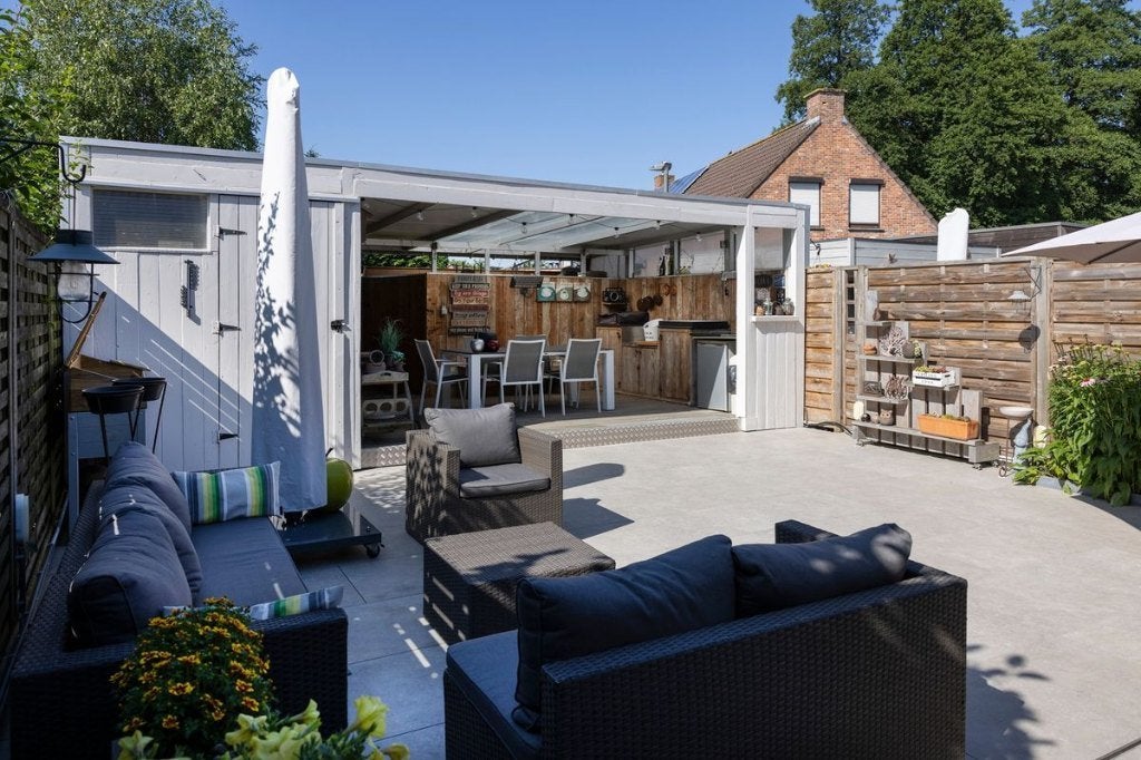Huis te koop Kortrijk/Heule, Immo, 200 tot 500 m², Heule, 3 kamers, Tussenwoning