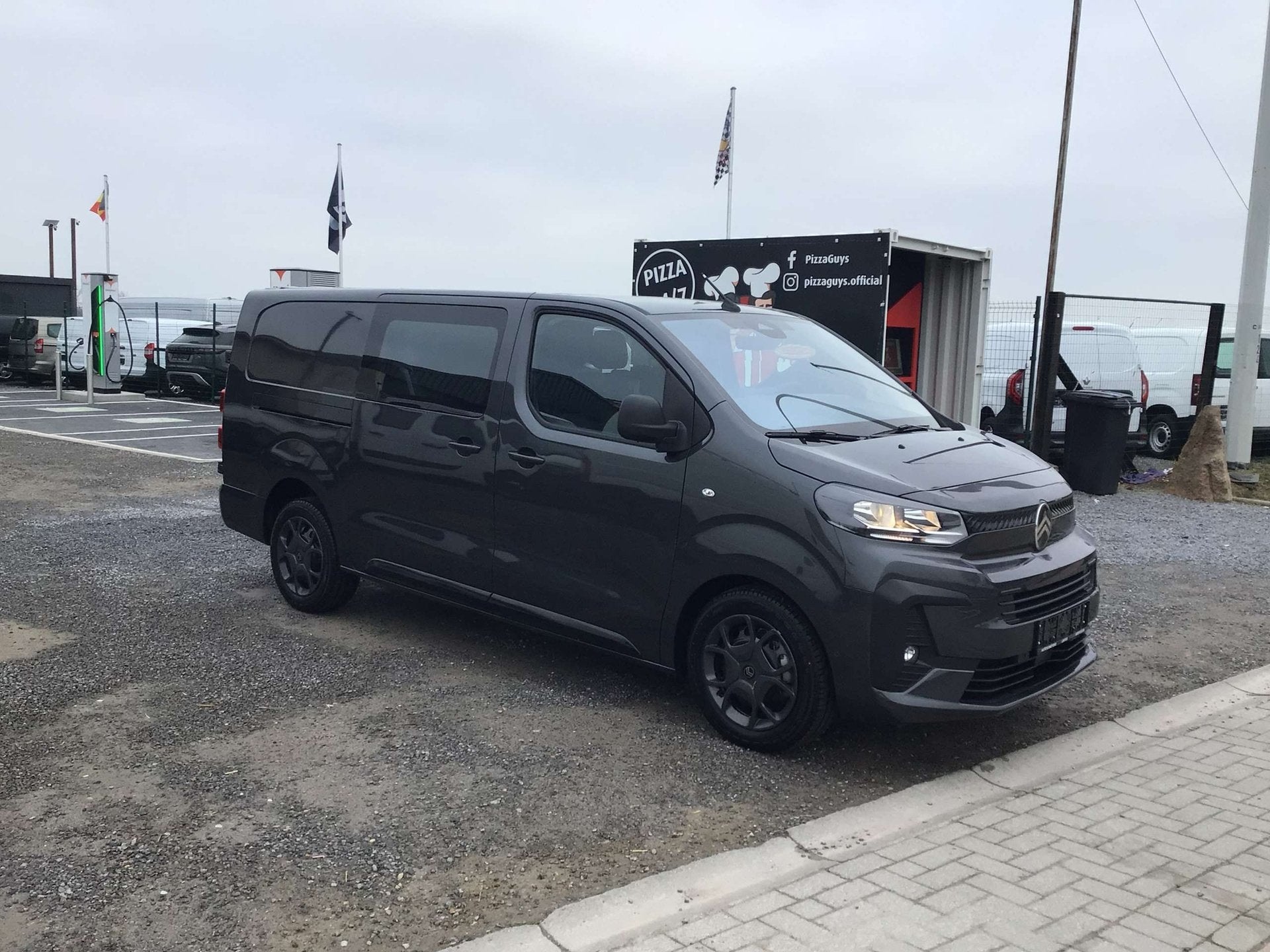 Citroen Jumpy l3 180pk automaat dubbel/cabine 2025 10km 3195, Auto's, Automaat, Stof, 4 cilinders, Diesel