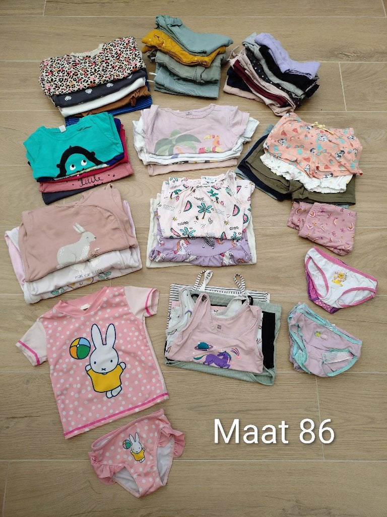 Kinderkleding maat 86 + schoentjes maat 20/21/22, Ophalen of Verzenden, Zo goed als nieuw, Meisje