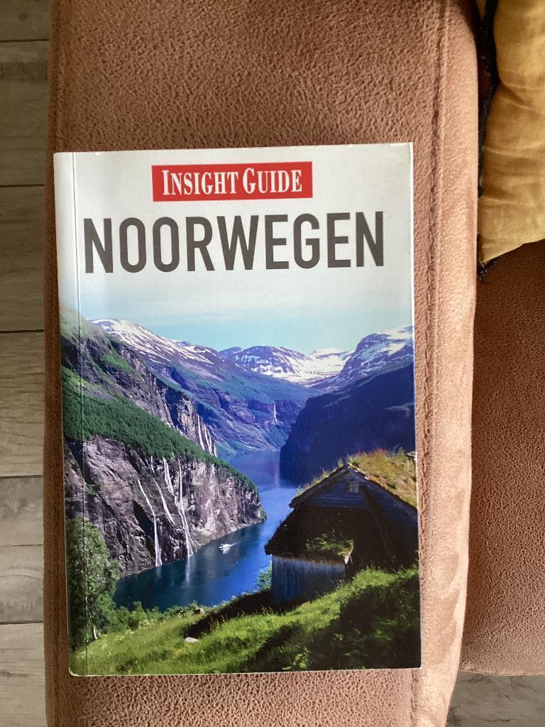 Noorwegen reisgids, Boeken, Ophalen of Verzenden, Zo goed als nieuw