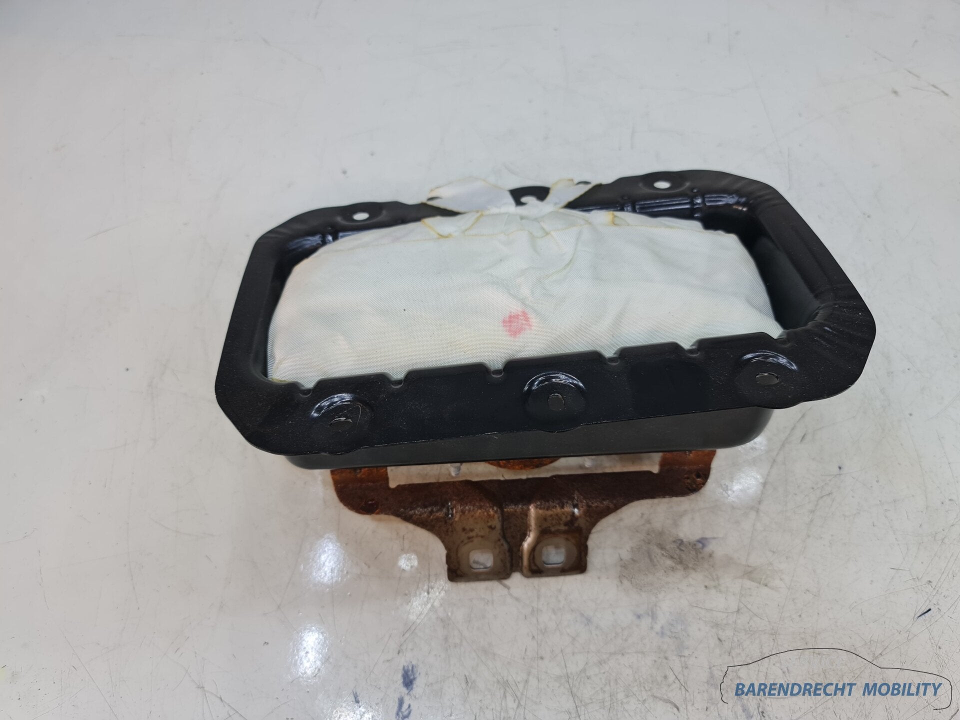 Ford Focus III MK3 dashboard airbag passagiersairbag passagi, Info@ford.com, Ford Motor Company, American Road 1
48126  Dearborn