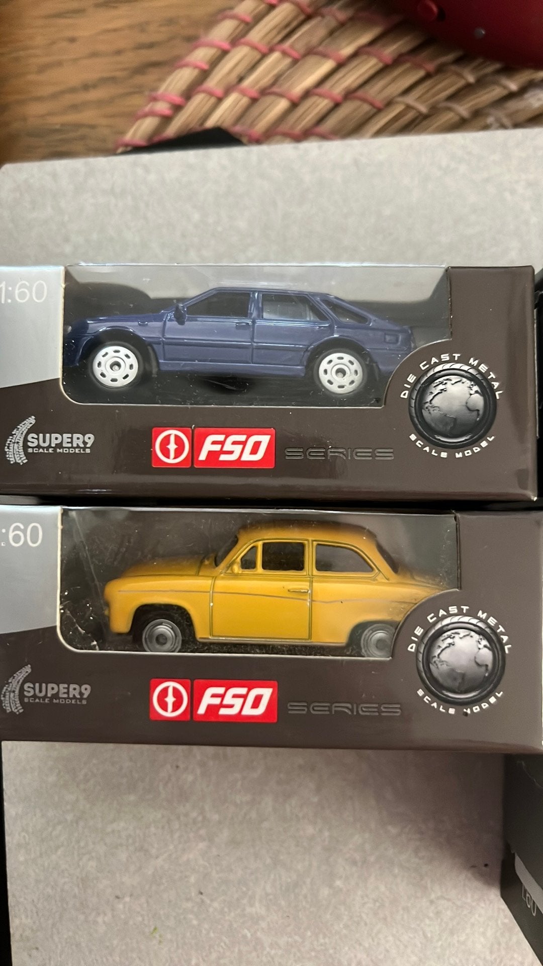 Miniatuur auto s1:60, Ophalen of Verzenden, Nieuw, Auto