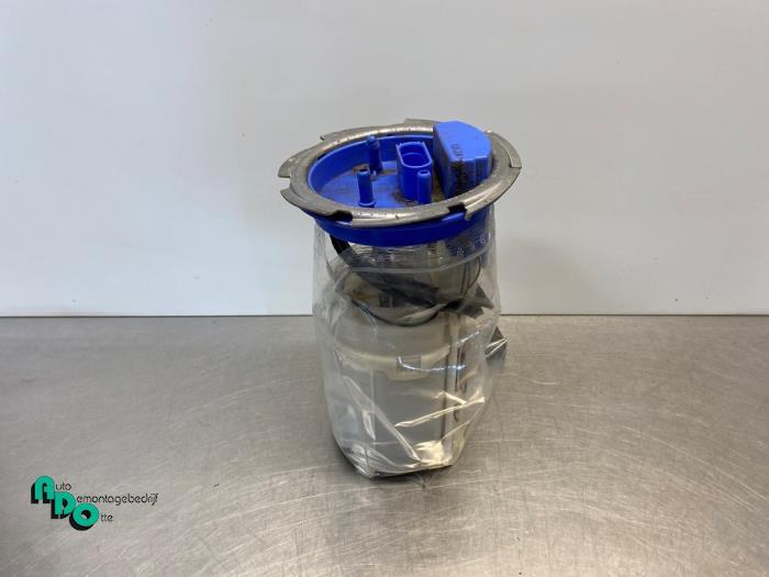 Brandstofpomp Elektrisch van een Volkswagen Golf (Golf 04-), Gebruikt, -, Volkswagen, -