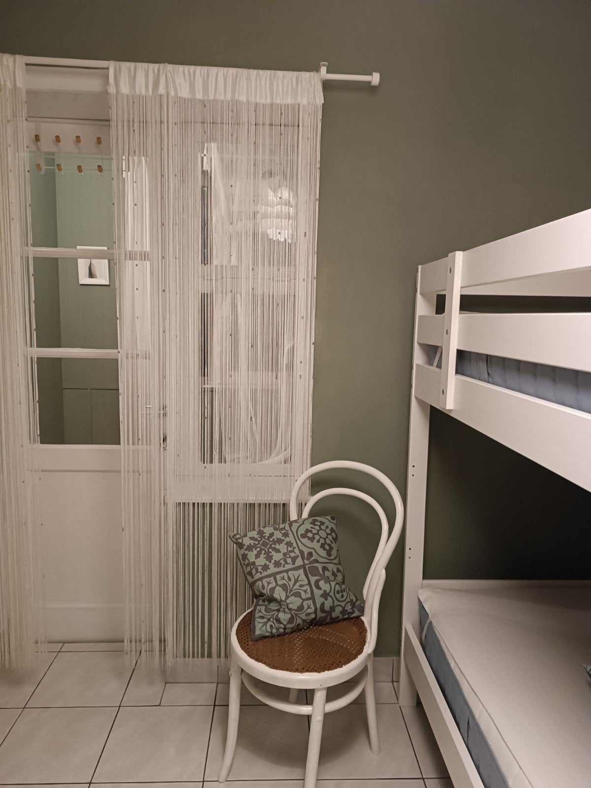 Appartement te koop met zeezicht, Immo