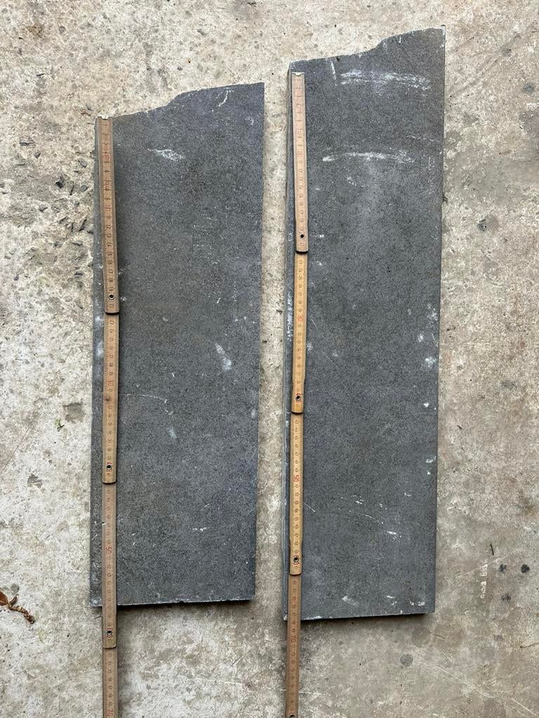 Pierres bleue 68x20x3 et 57x20x3, Ophalen, 60 cm of meer, Gebruikt, Hardsteen