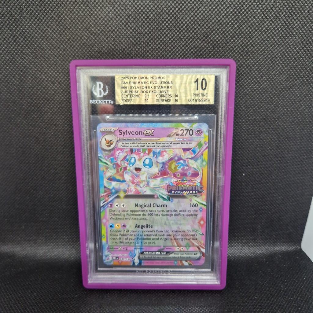 Sylveon Stamp Surprise Box Excl. Prismatic Evolutions BGS 10, Ophalen of Verzenden
