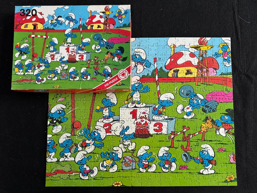 De Smurfen - puzzel (320 stuks) - 1981, Verzamelen, Ophalen of Verzenden, Smurfen, Gebruikt, Overige typen