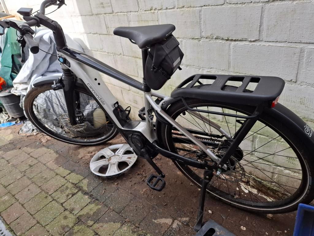 Vélo électrique avec ceinture, batterie 750 kWh, Enlèvement