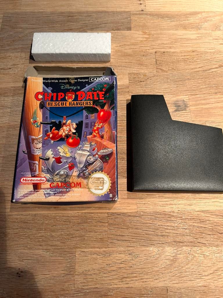Nintendo NES - chip’n dale LEEG DOOSJE, Consoles de jeu & Jeux vidéo, Jeux | Nintendo NES, Enlèvement ou Envoi, Utilisé