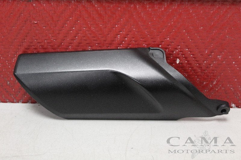 COUVERCLE FOURCHE AVANT Kawasaki (14092-0735), Motos, Dhr. S. di Majo, Utilisé, Info@cama-motorparts.nl, P.J. Troelstraweg 8 8
3144 CX  MAASSLUIS, NL