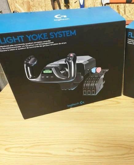 Logitech Avion stuurwiel en pedalboard, Ophalen