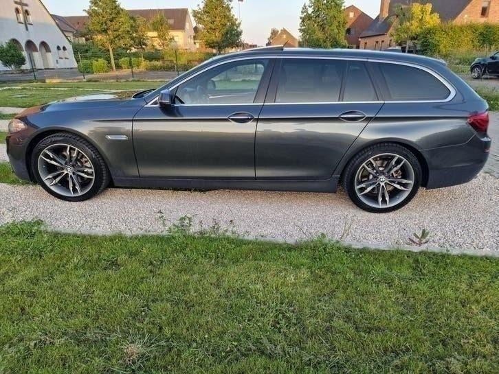 BMW 520D DIESEL 2.0 CC EURO 6 // 190 pk 140 kw origineel, Auto's, Automaat, 1995 cc, USB, Leder