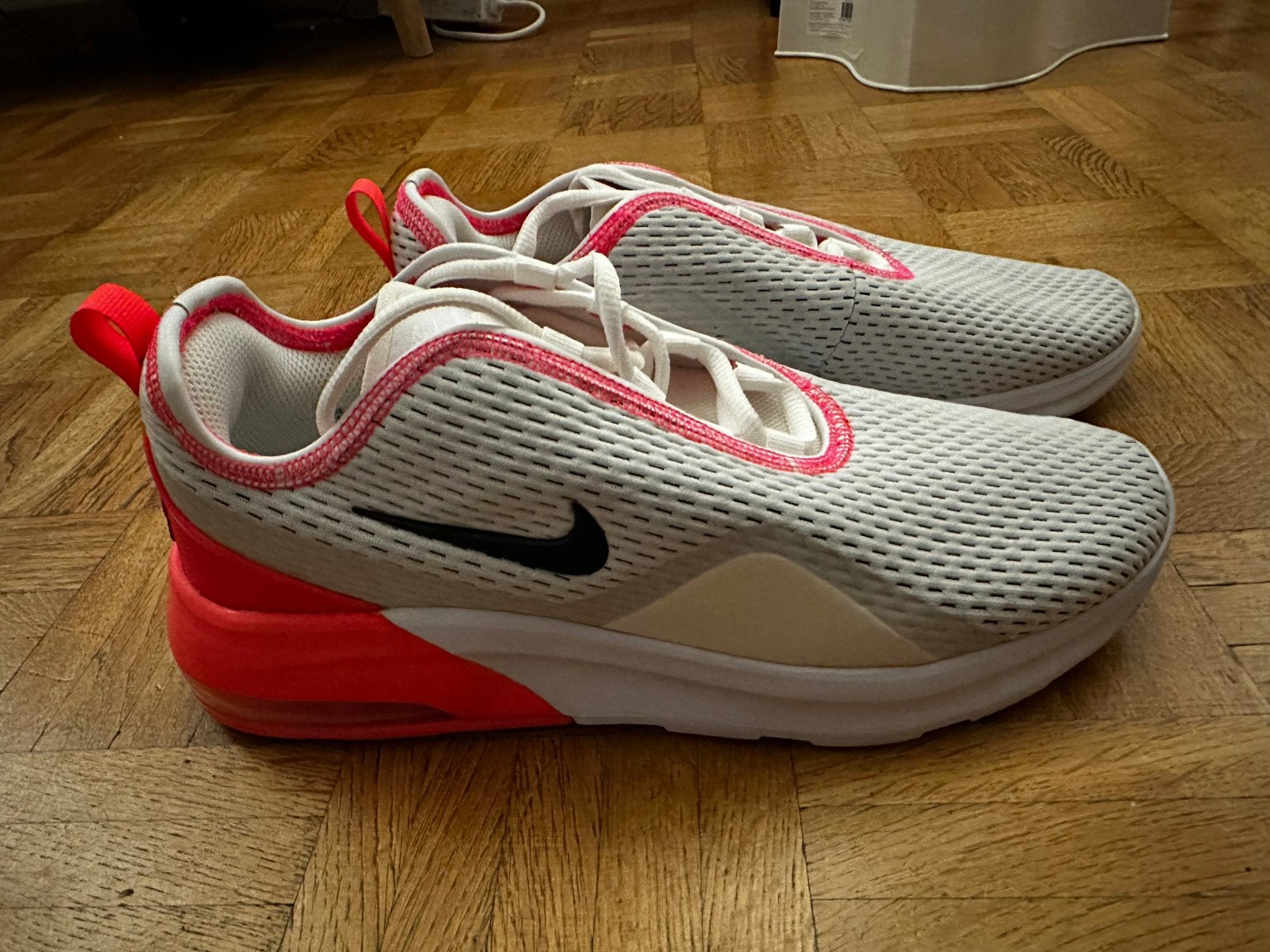 Sneakers Air Max Motion 2 AO0352 108 Gris, Sport en Fitness, Ophalen, Zo goed als nieuw, Hardlopen, Hardloopschoenen
