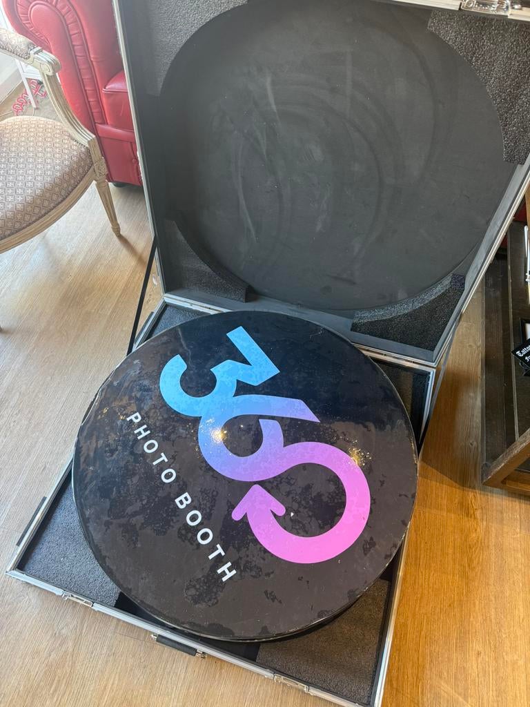 360 VIDEO BOOTH, Ophalen, Zo goed als nieuw
