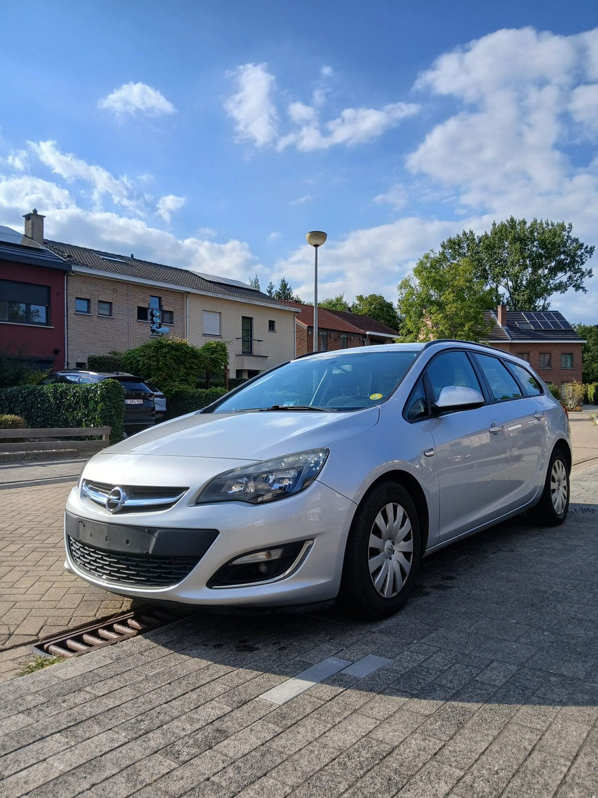 Opel Astra 1.7 diesel, Euro 5, Achat, Entreprise, Carnet d'entretien
