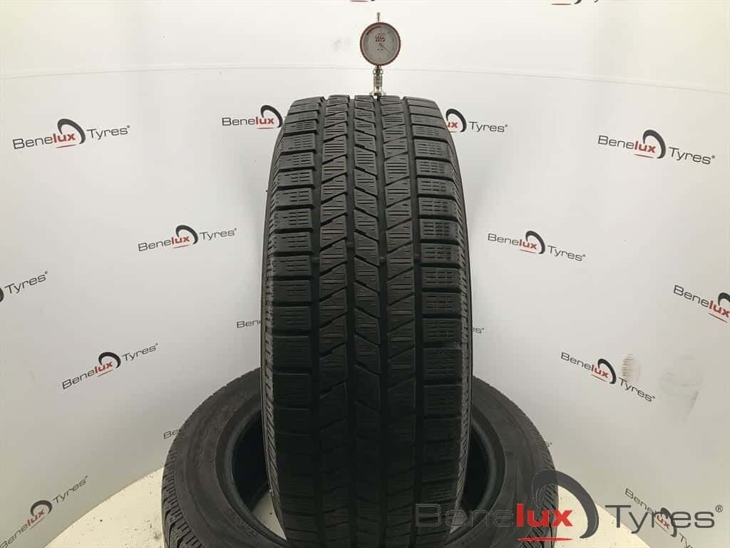 winter 235/55R18 104H Pirelli ice snow 235/55 R18 235/55/18, Pneus hiver, -, -, Enlèvement