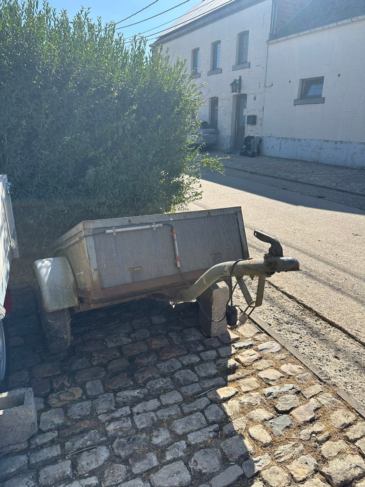 Remorque à renover, Enlèvement, Comme neuf