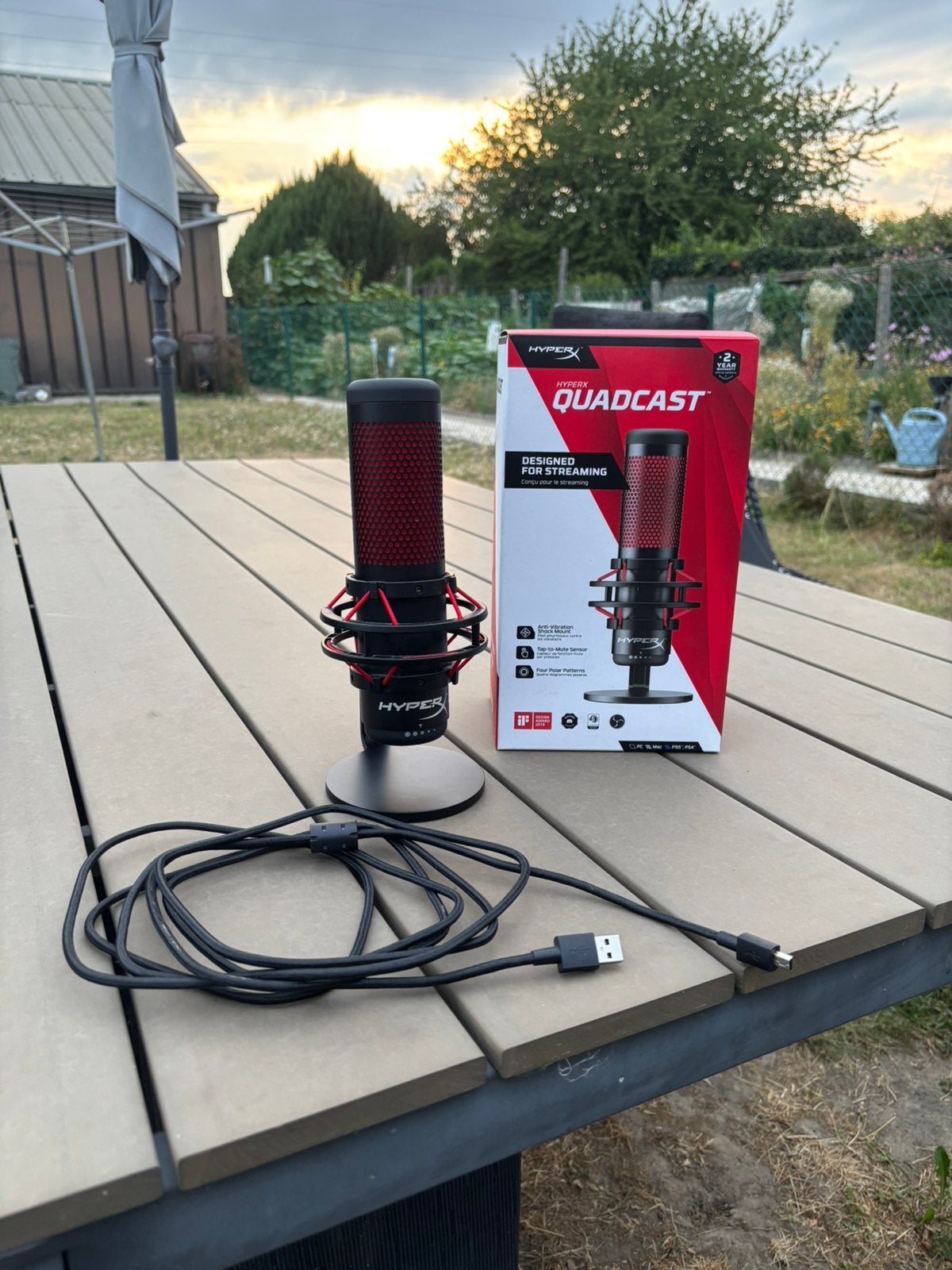 HyperX Quadcast, Muziek en Instrumenten, Microfoons, Ophalen, Zo goed als nieuw