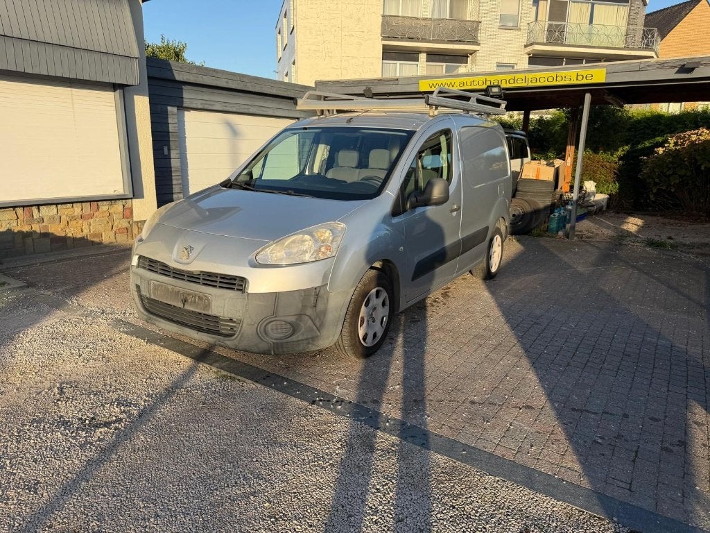 PEUGEOT PARTNER * 1.6HDI * 3 PLACES * AIRCO * RADIO *, Achat, Ordinateur de bord, Entreprise, 3 places