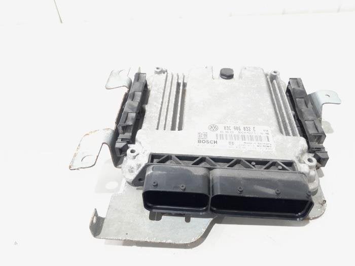 Ordinateur gestion moteur d'un Volkswagen Golf Plus, Volkswagen, -, 3 mois de garantie, Utilisé