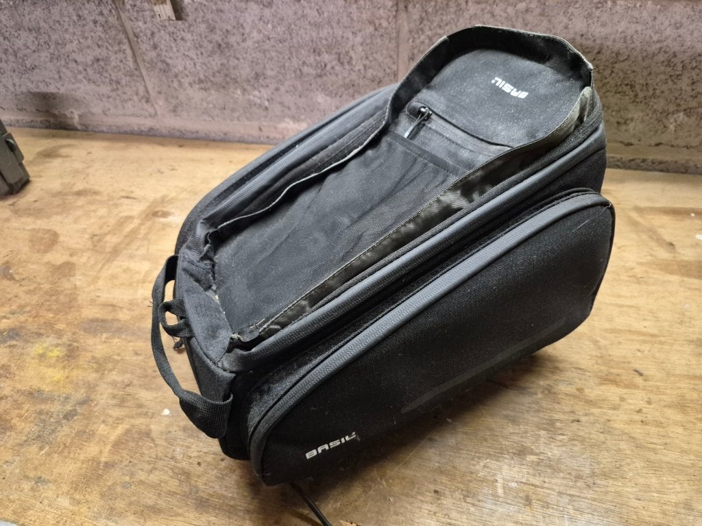 Basil Move - Bagagedragertas MIK - 10-26 Liter, Ophalen of Verzenden, Zo goed als nieuw, BASIL