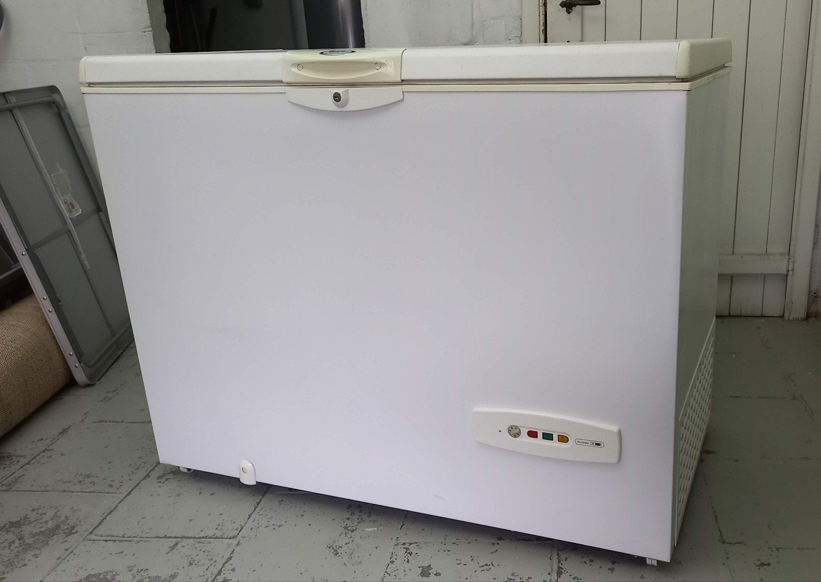 congélateur Whirlpool 230 L, Electroménager, Enlèvement, Congélateur
