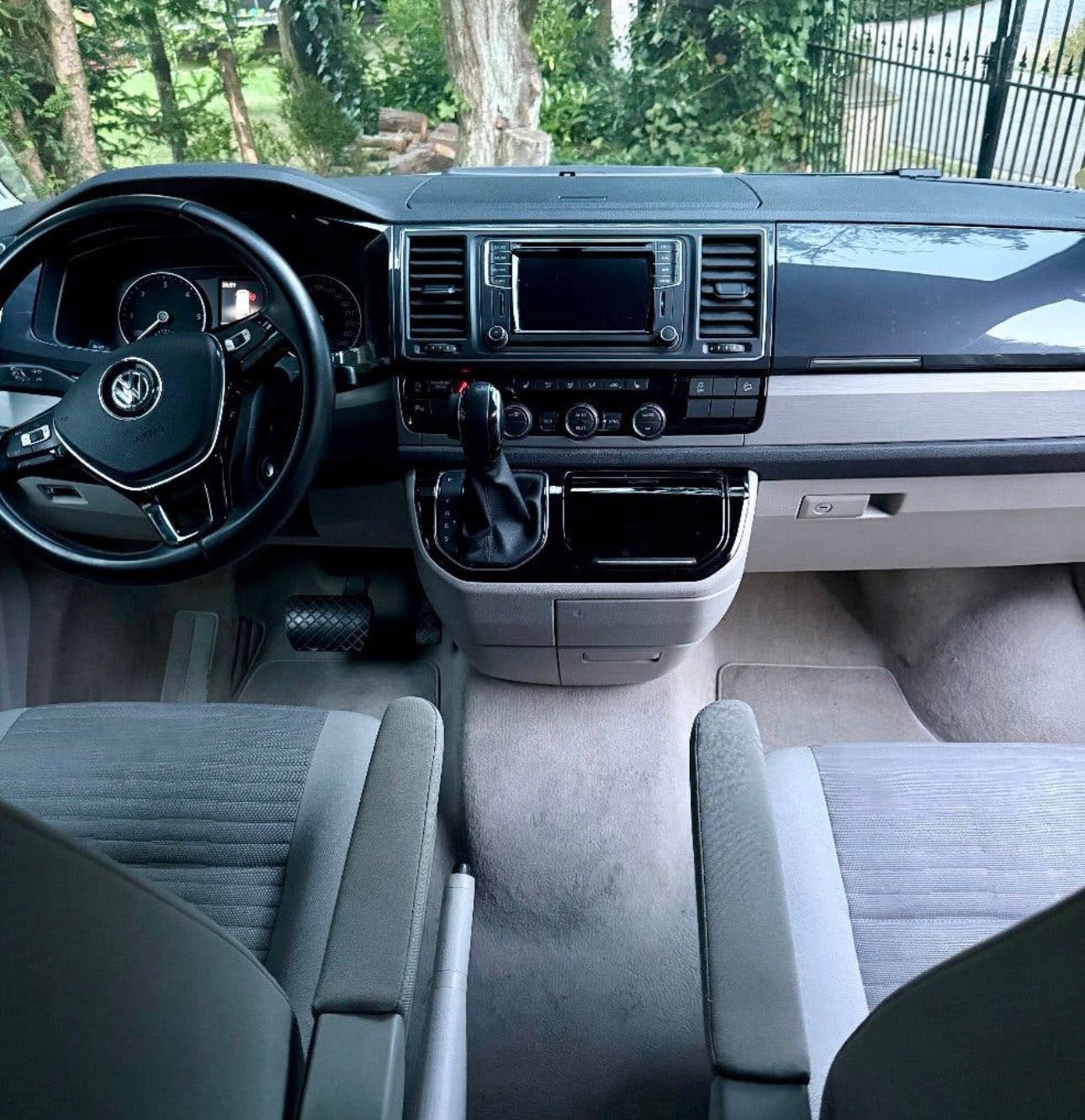 Camper van VW California T6 Ocean 4Motion (4x4) 2019 150pk!, Caravans en Kamperen, Automaat, Chemisch toilet, Volkswagen, Vloeistofverwarming