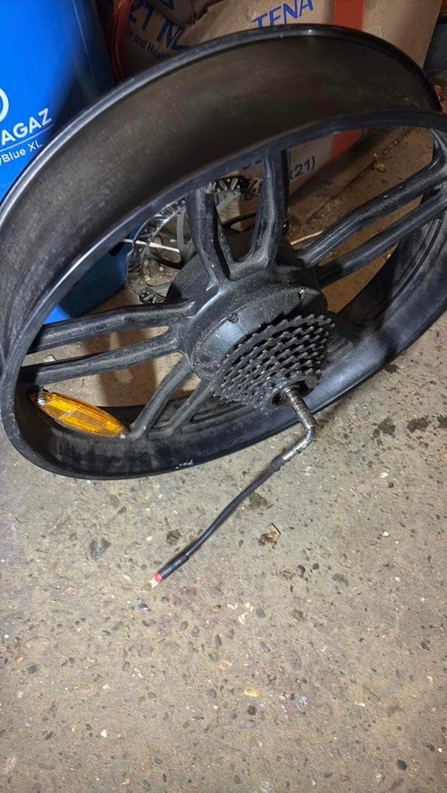 Kapotte 250 watt fatbike motor, Fietsen en Brommers, Brommeronderdelen | Puch, Ophalen, Gebruikt