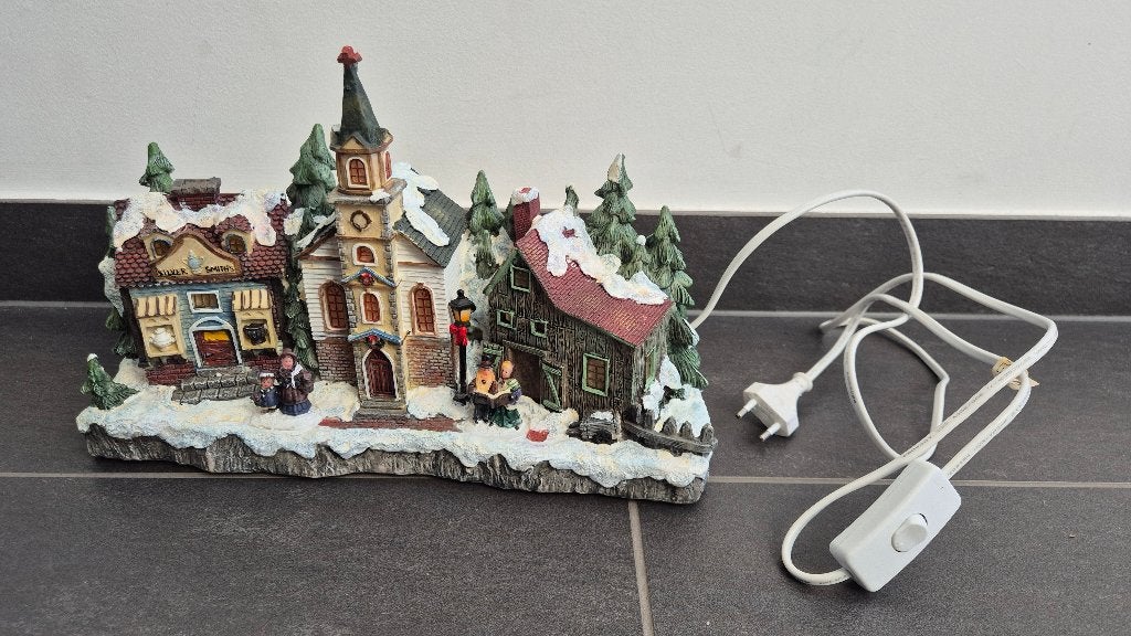 Kerststraat Met Verlichting (Nieuwstaat)., Ophalen of Verzenden, Zo goed als nieuw