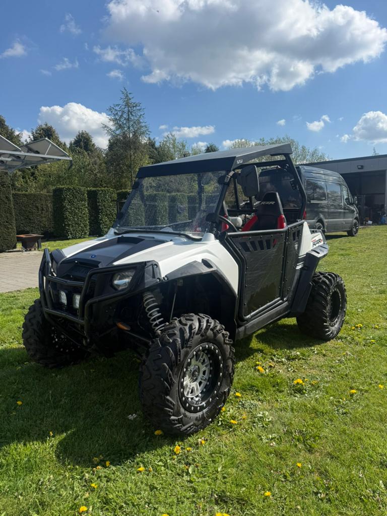 Polaris rzr800s in topstaat
