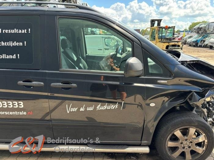 Portier 2Deurs rechts van een Mercedes Vito, Gebruikt, -, Deur, Ophalen of Verzenden