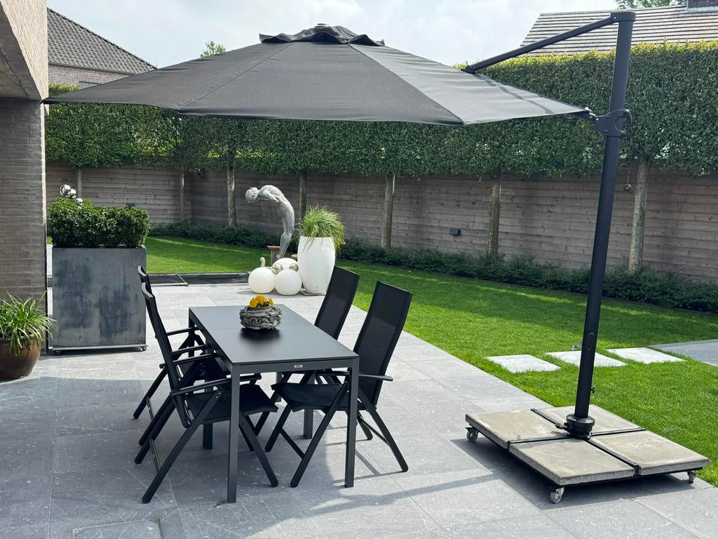 Tuinstoelen.   Parasol en tafels intussen verkocht., Chaise, Salons de jardin, Aluminium, Comme neuf