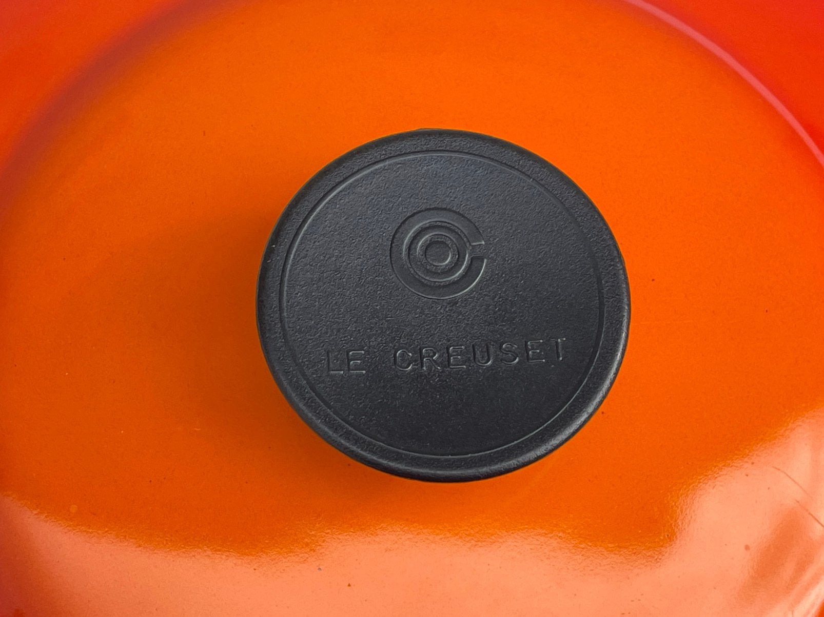 Le creuset France kookpot nr 24 Oranje, Huis en Inrichting, Le Creuset, Ophalen of Verzenden, Zo goed als nieuw, Kookpan