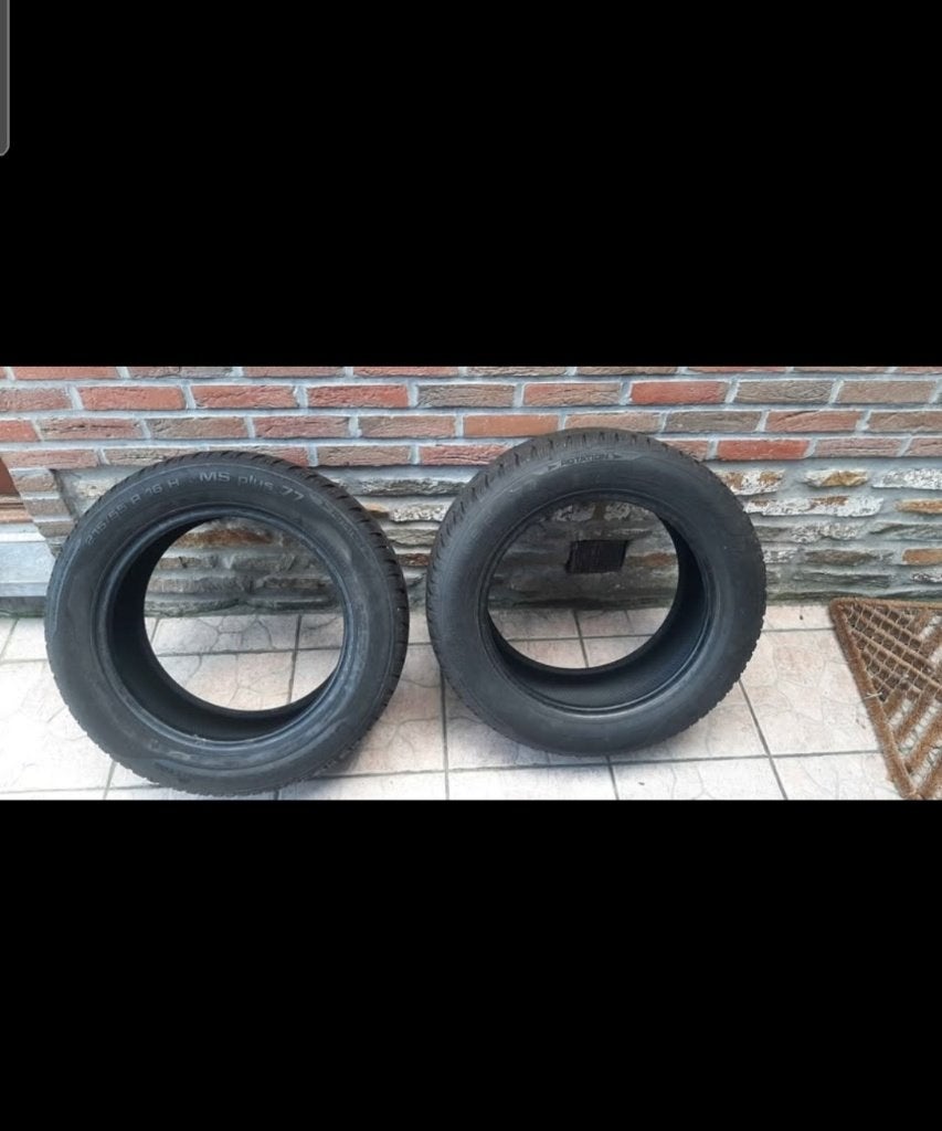 Pneu hiver uniroyal 215/55/R16H, Pneus hiver, Enlèvement ou Envoi, 16 pouces, Pneu(s)