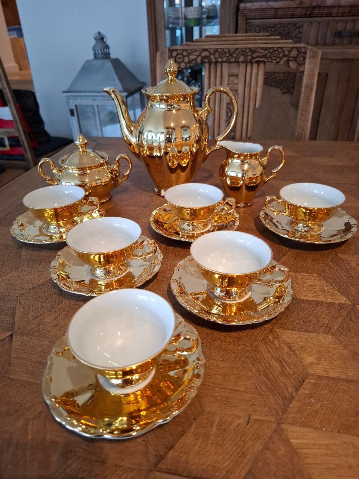 koffie servies, Ophalen