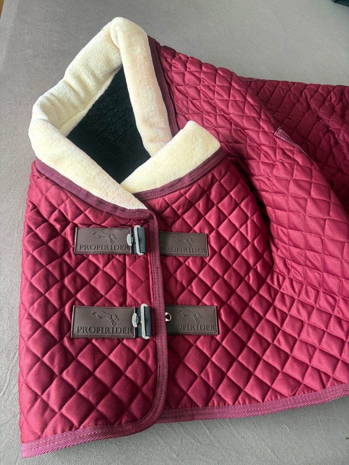 Nieuw showdeken, Kleding | Dames, Ophalen, Nieuw, Rood