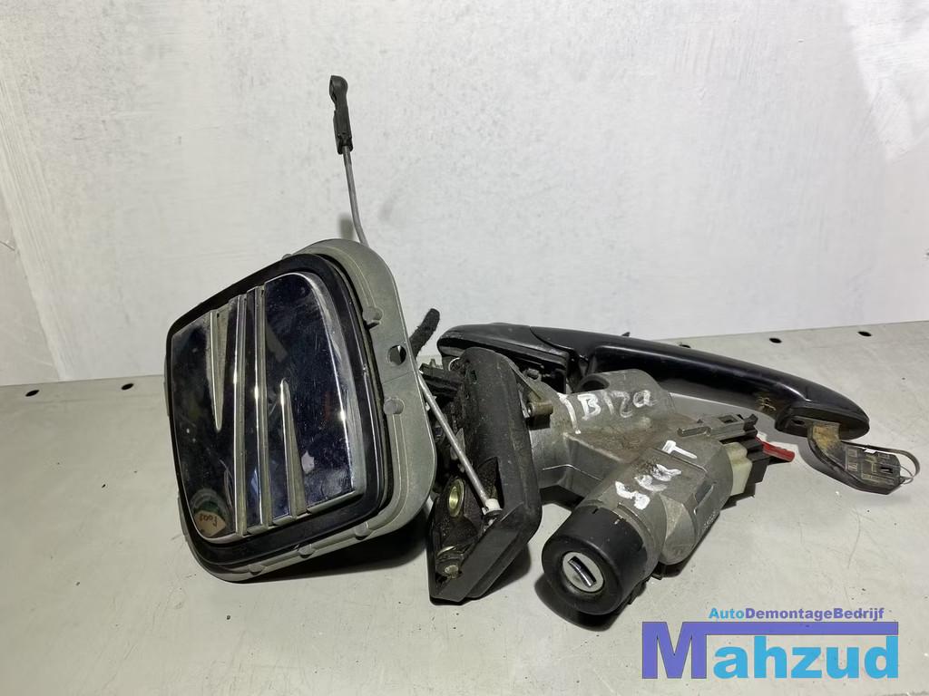 SEAT IBIZA Contactslot set met 1 sleutel, Auto-onderdelen, Overige Auto-onderdelen, Seat, Gebruikt
