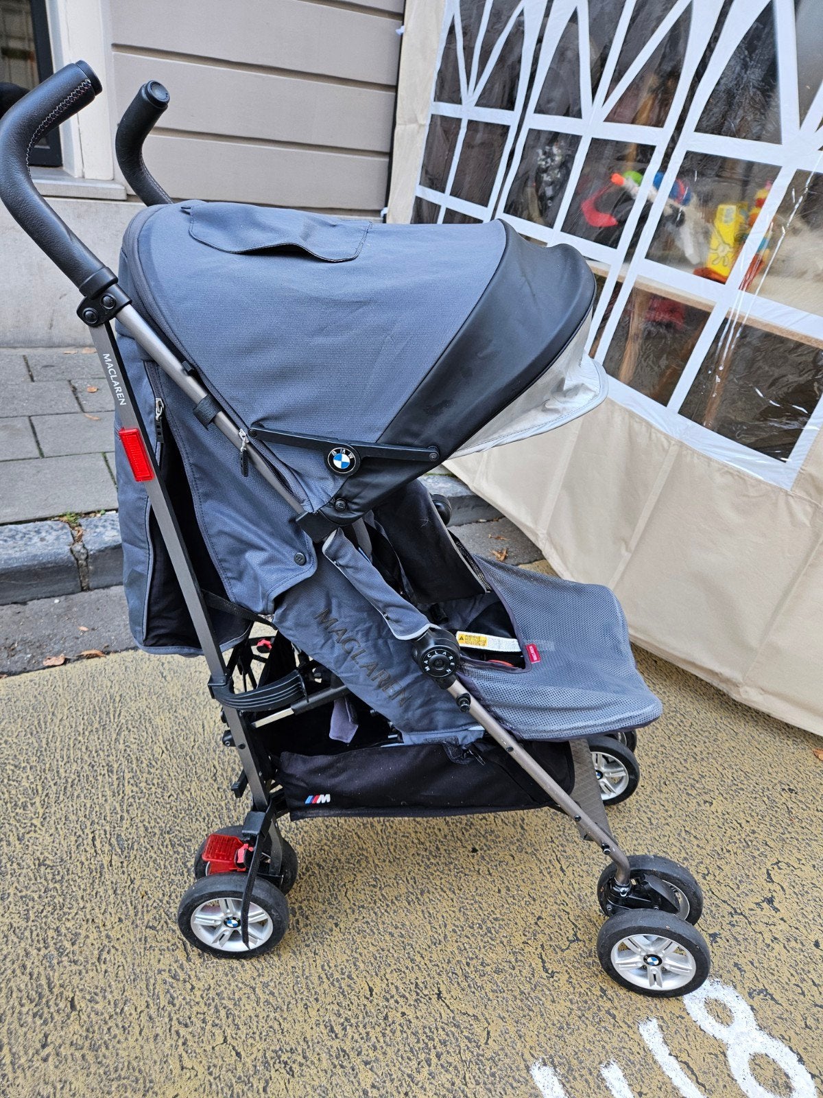 Maclaren BMW M buggy, Ophalen, Gebruikt, Maclaren, Regenhoes