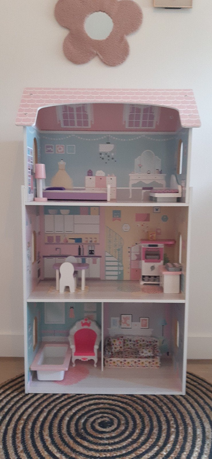 Houten Poppenhuis met meubeltjes, Ophalen, Poppenhuis