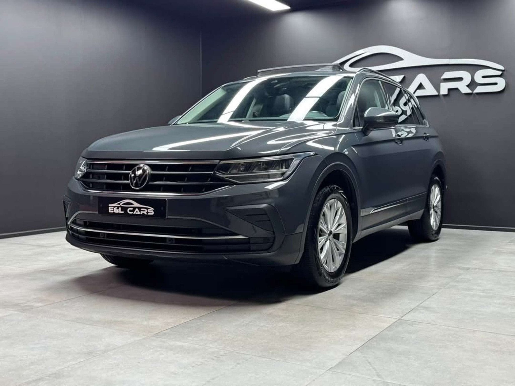 Volkswagen Tiguan Tiguan 2.0 TDI *12 mois de garantie*, Auto's, 90 kW, 122 pk, Gebruikt, 4 cilinders