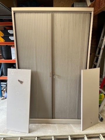 Archiefkast / Kantoorkast / Roldeurkast (Zie beschrijving), Ophalen, Gebruikt, 100 tot 150 cm, Metaal