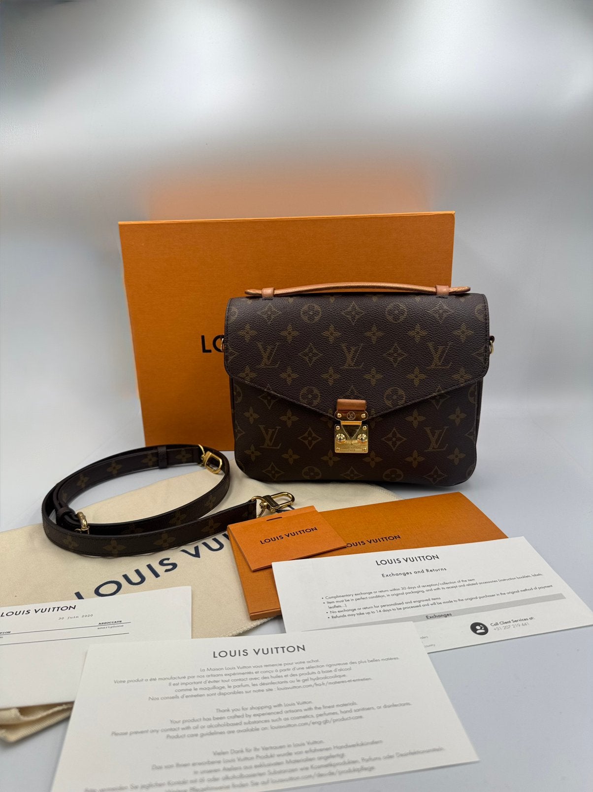 Louis Vuitton Pochette Métis Monogram Canvas, Handtassen en Accessoires, Tassen | Damestassen, Ophalen of Verzenden, Zo goed als nieuw