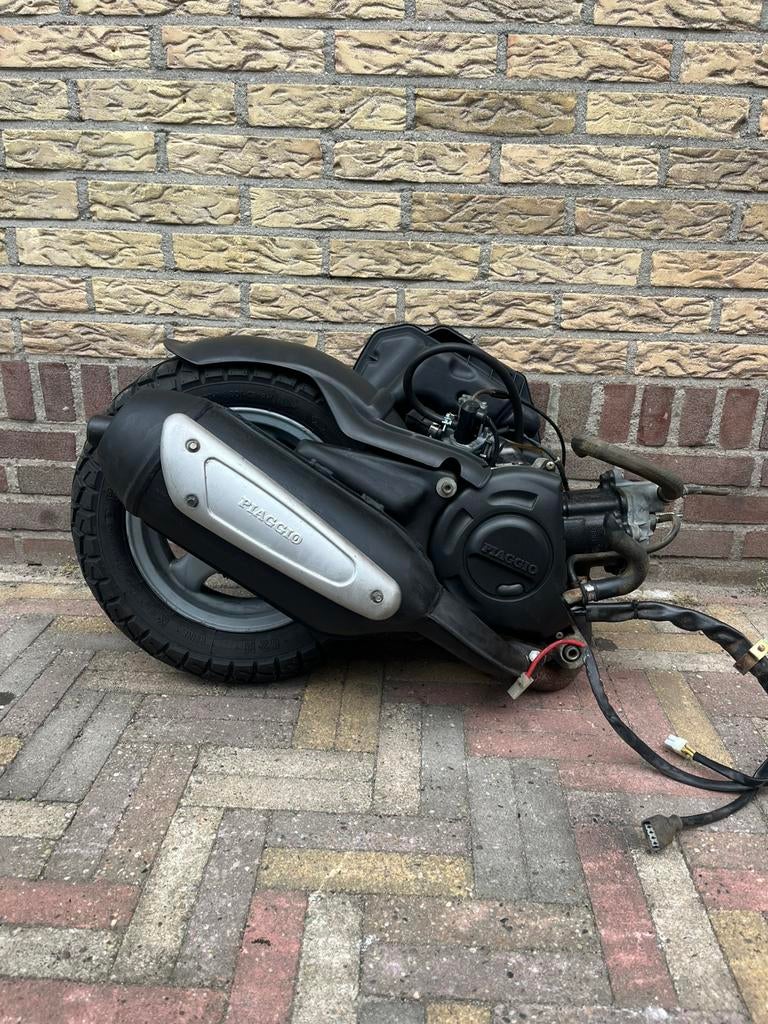 Piaggio hexagon 125cc motorblok met papieren plug and play, Enlèvement ou Envoi, Comme neuf