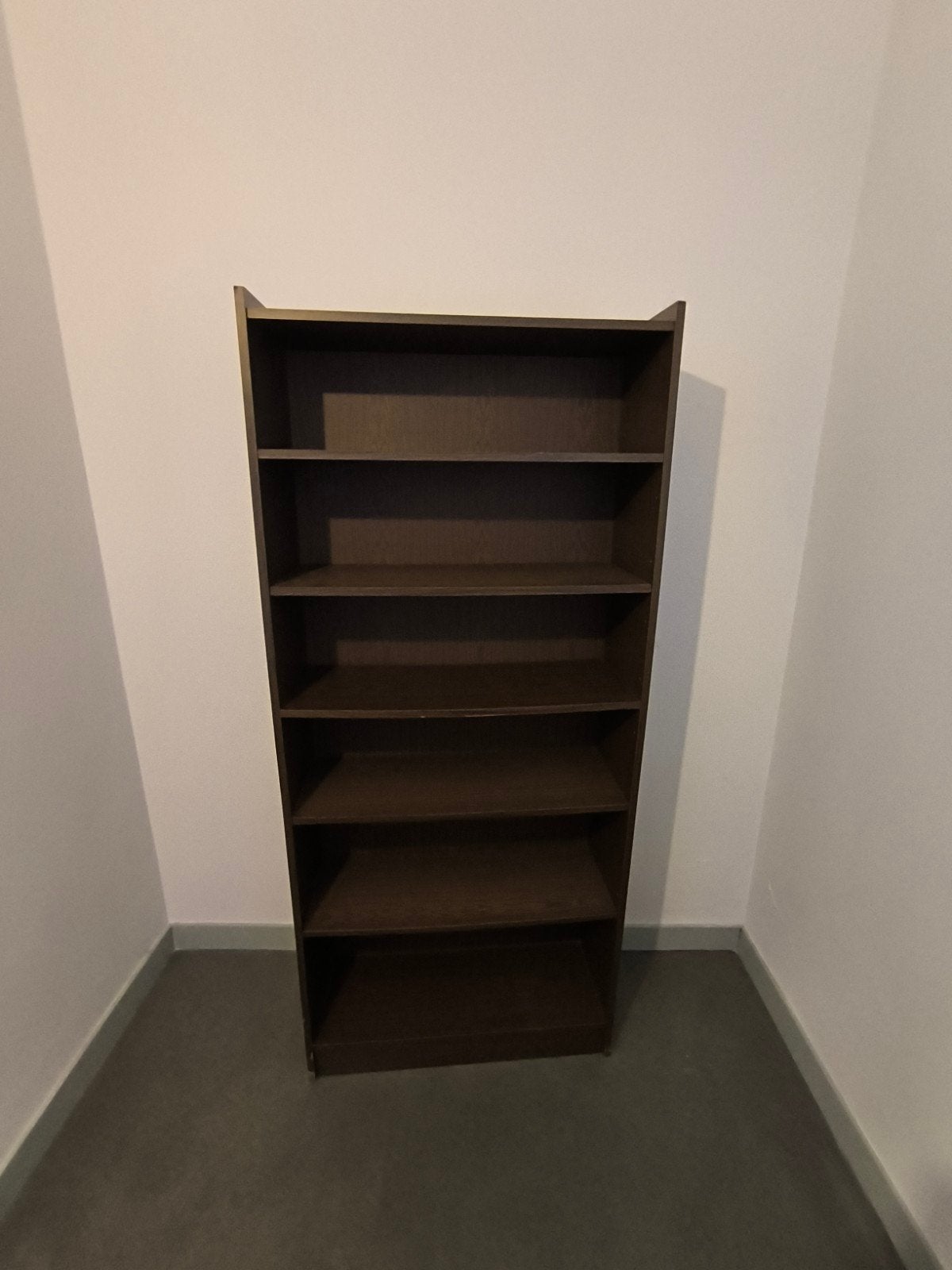 Boekenkast, Ophalen