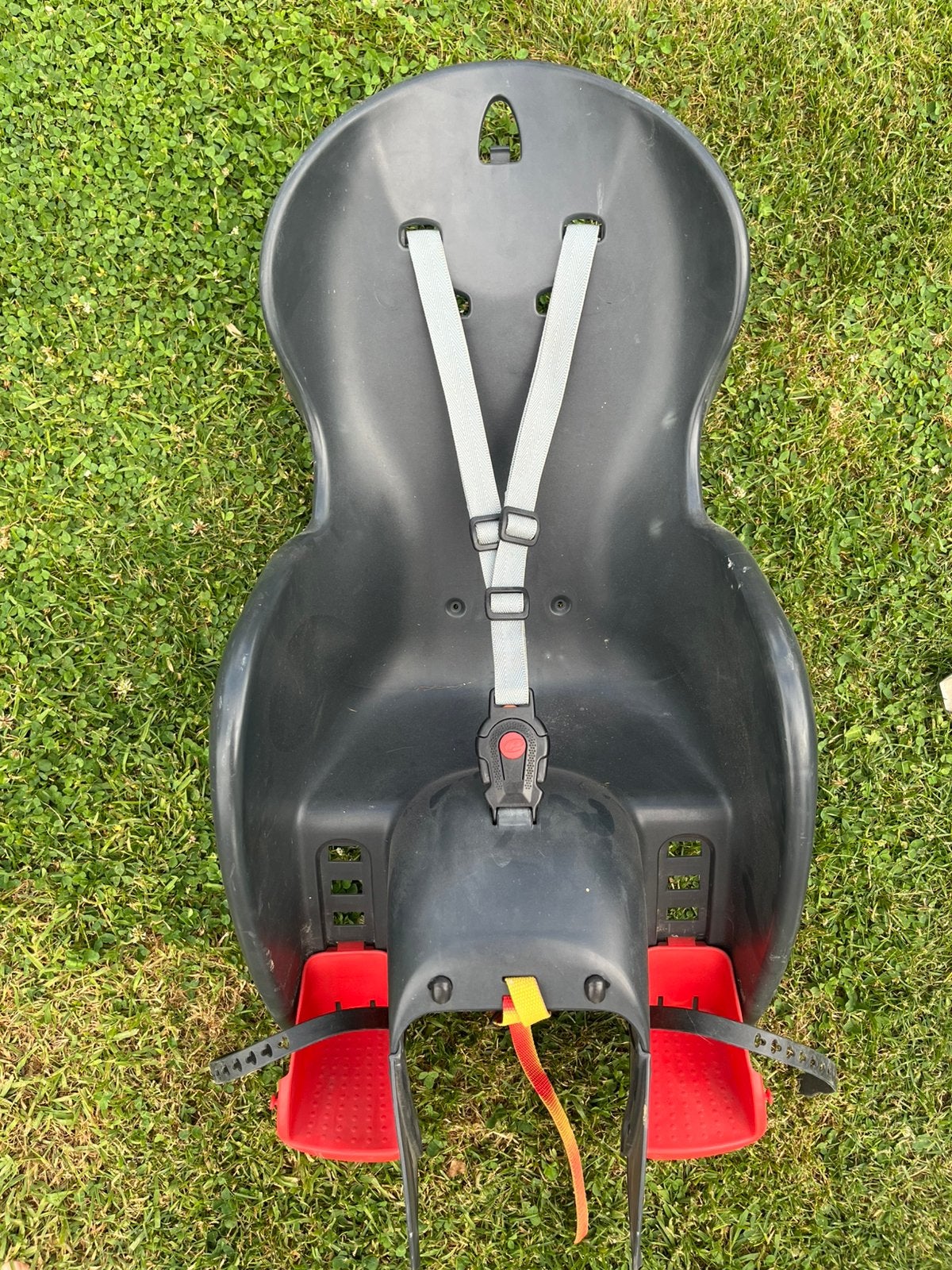Polisport kinderzitje achteraan fiets – max 22 kg, Fietsen en Brommers, Fietsaccessoires | Fietsstoeltjes, Ophalen, Zo goed als nieuw